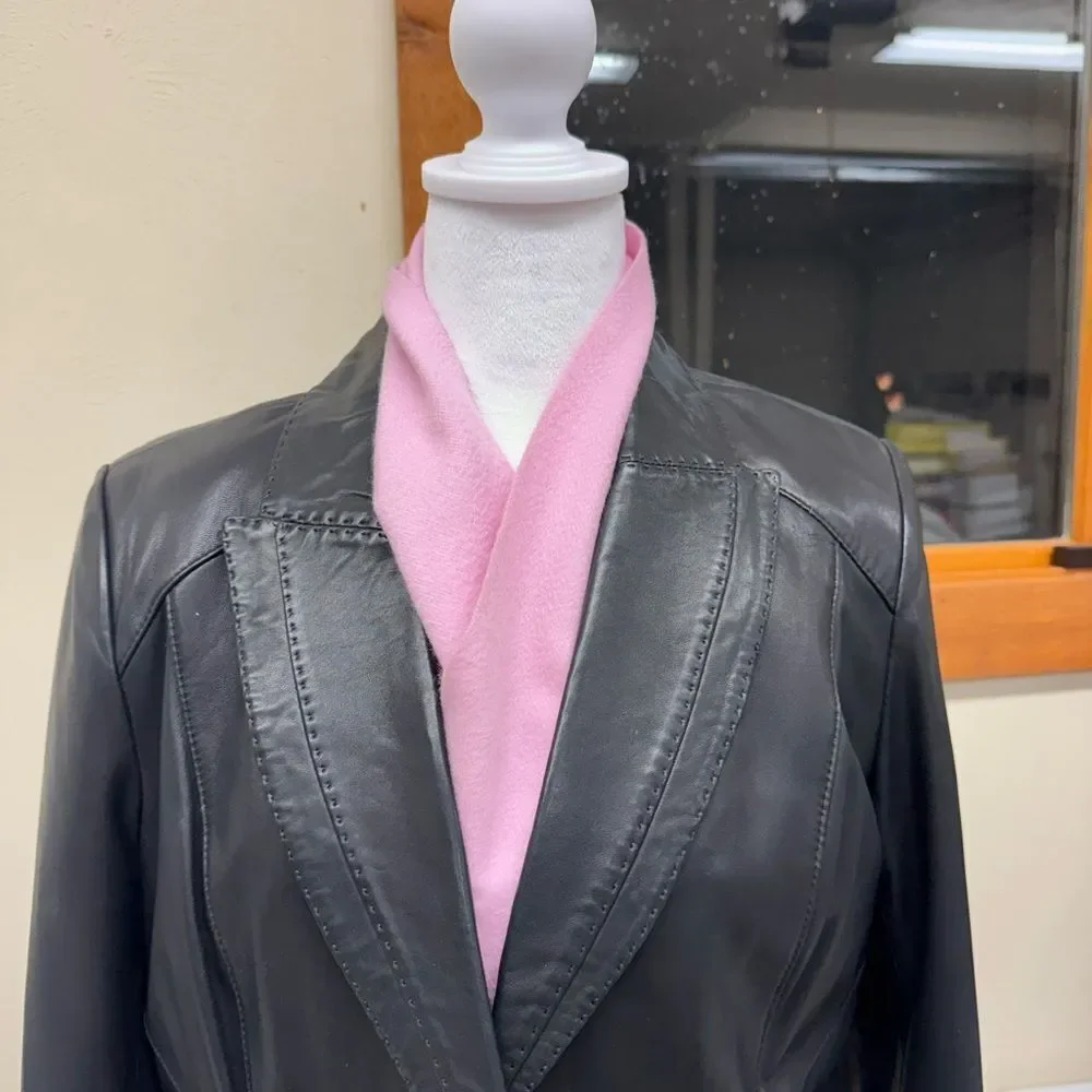 Auth Loro Piana 100% Pink Cashmere Scarf